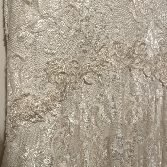 Olvis Olga Yermoloff Lace Mermaid Wedding Gown 4236 - Picture 3 of 16